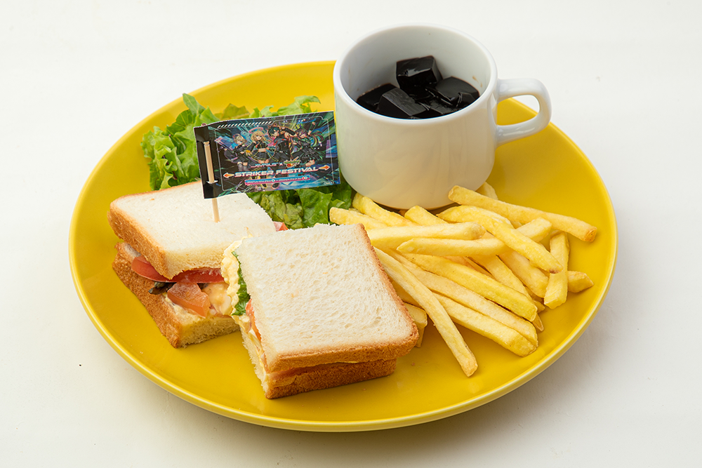 エルのコーヒーゼリー付きサンドイッチ